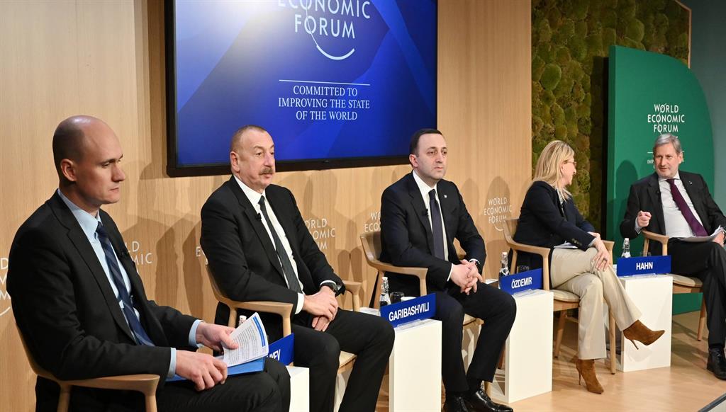 Davos Forumunda Prezident İlham Əliyevin səsləndirdiyi fikirlər dünyanın diqqət mərkəzində oldu